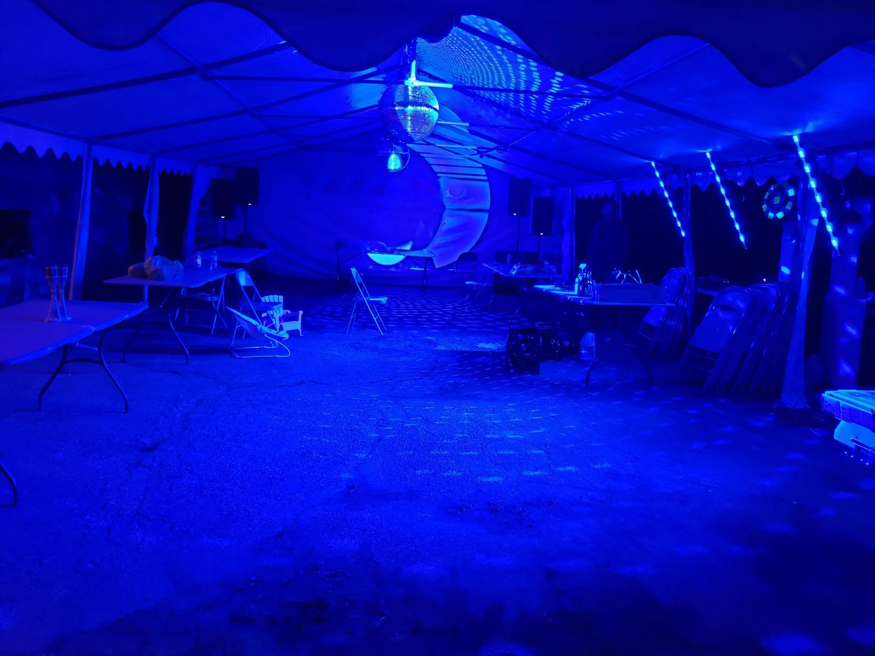 Ambiente exterior con iluminación envolvente